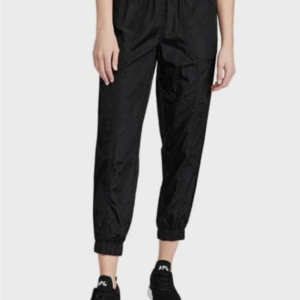 Free people The Way Home Joggers
   Size medium